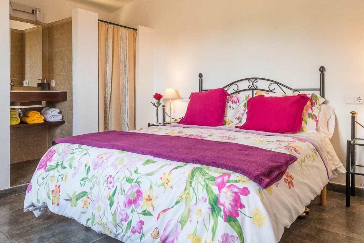 Villa Pula Vinas Country Villa 3 Bedrooms Pool And Fabulous Views Of The Pula Golf Course Near Son Servera Exteriör bild